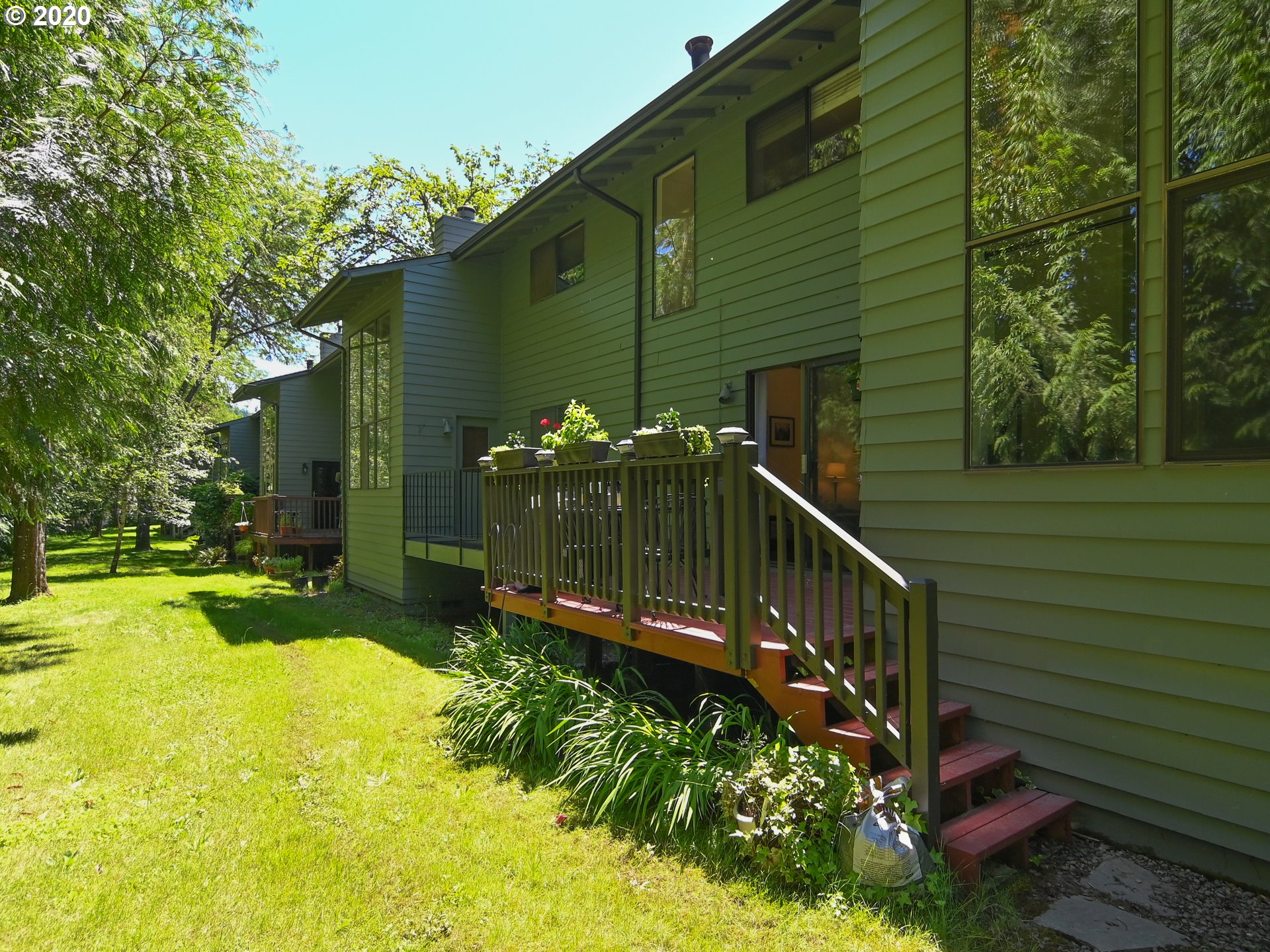 4441 Fox Hollow Road, Unit 2 Eugene, OR 97405 - Photo 23 of 31 Gallery Image 23