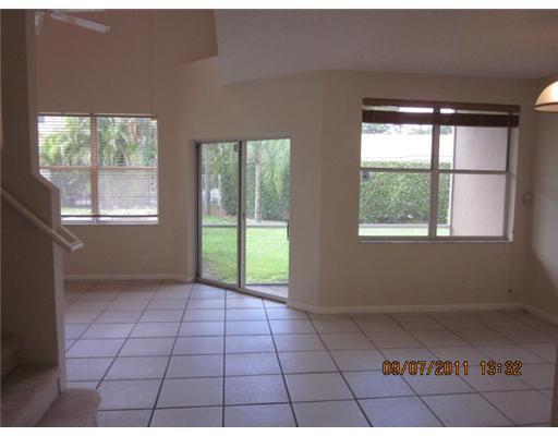 20951 Vía Azalea, Unit 2 Boca Raton, FL 33428 - Photo 2 of 18 Additional Photo