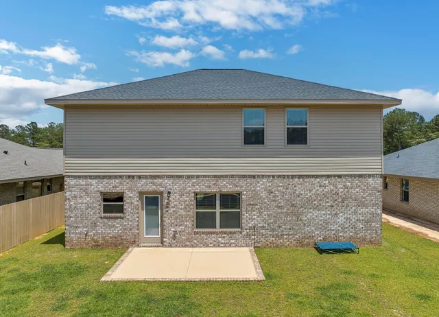 $2,640 | 228 Baycliff Drive, Crestview, FL 32536