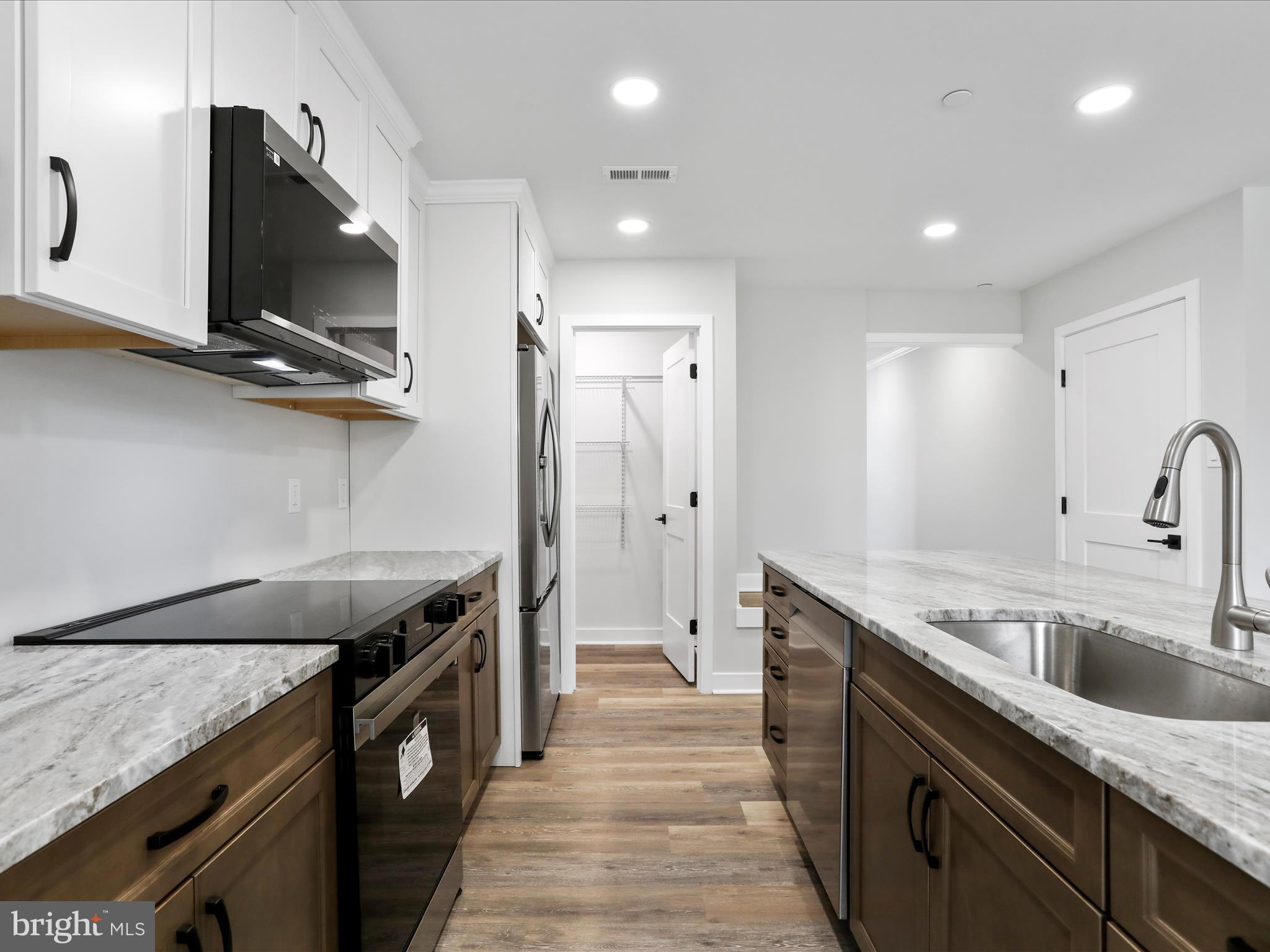 325 Devonshire Road Hagerstown, MD 21740 - Photo 15 of 37