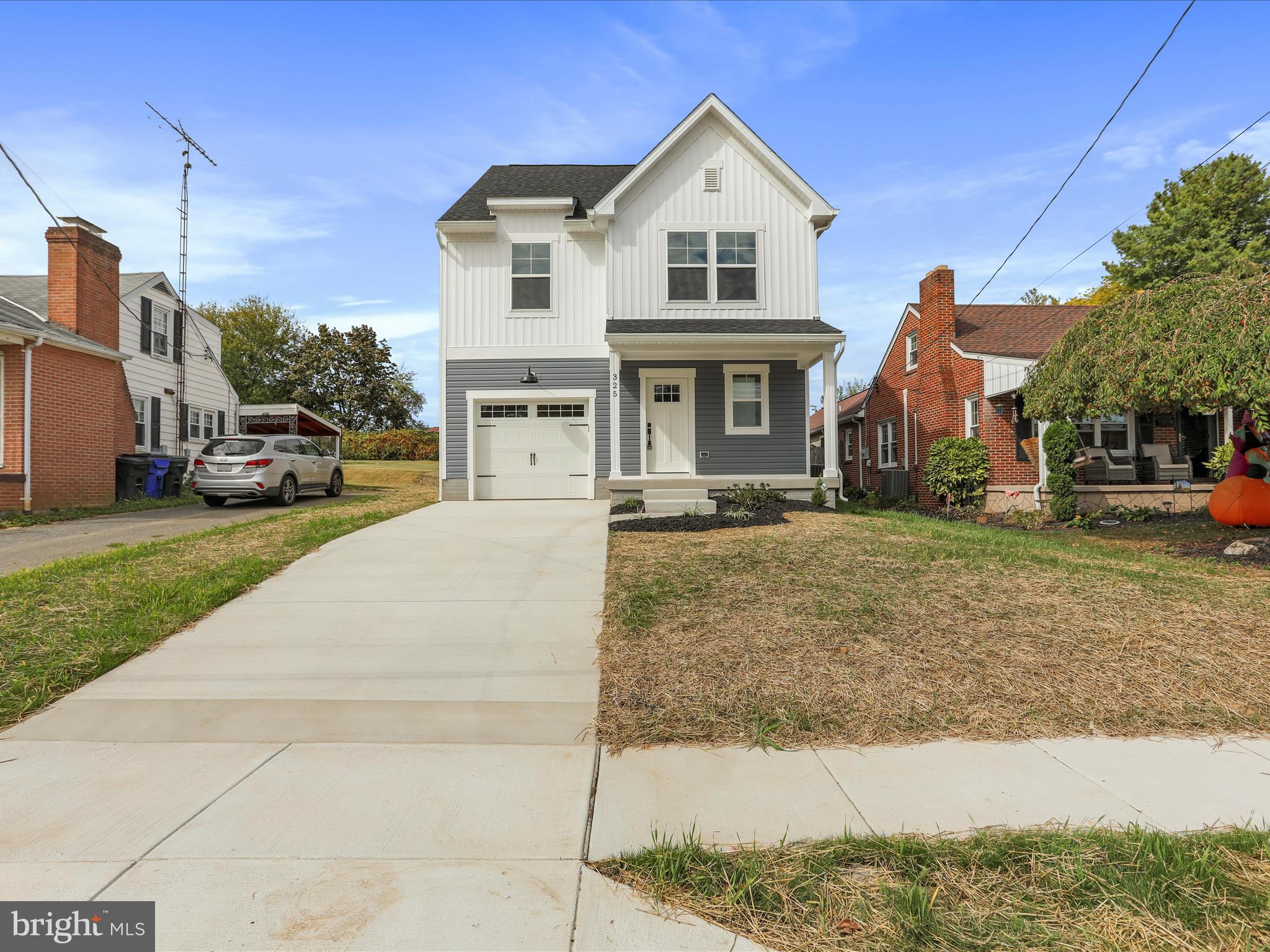 325 Devonshire Road Hagerstown, MD 21740 - Photo 2 of 37