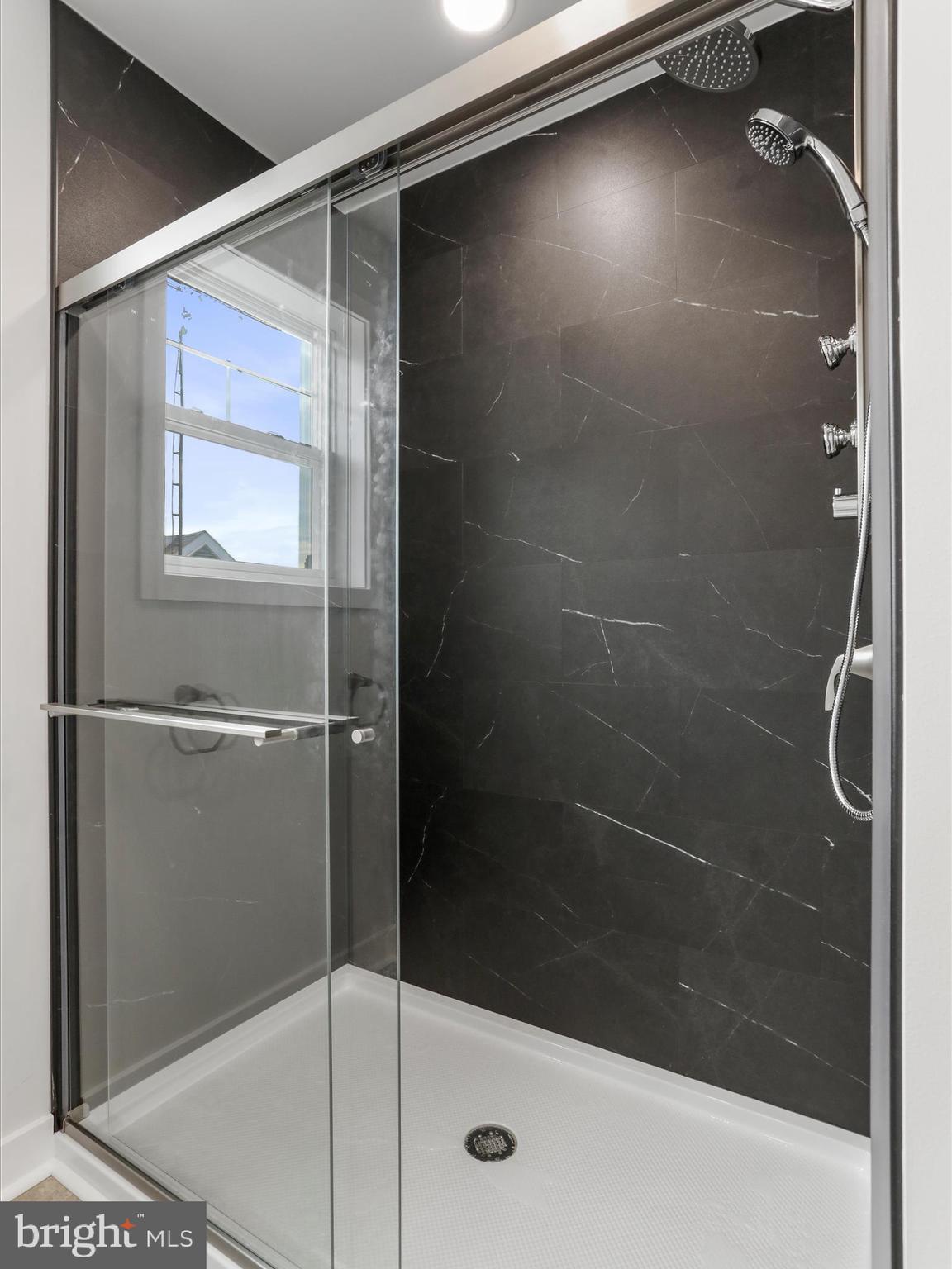 325 Devonshire Road Hagerstown, MD 21740 - Photo 34 of 37