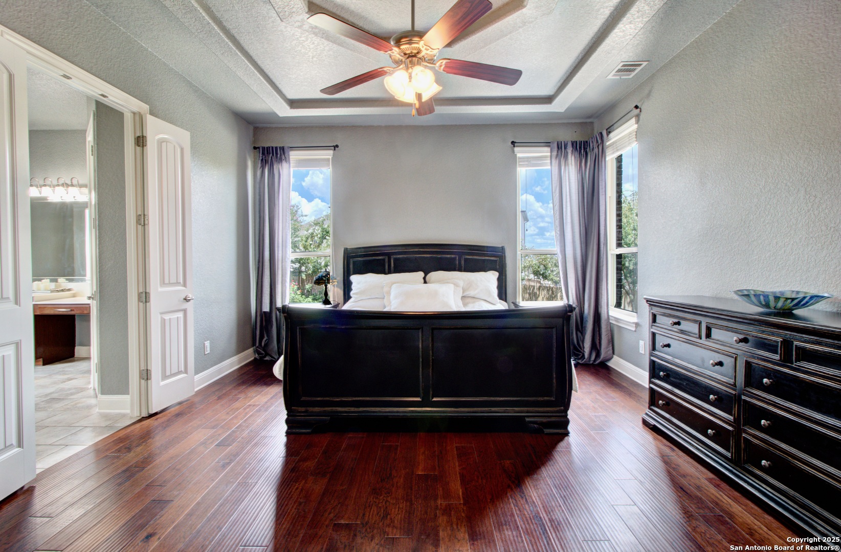28518 Tristant Ridge San Antonio, TX 78260 - Photo 19 of 43 a living room with furniture and wooden floor