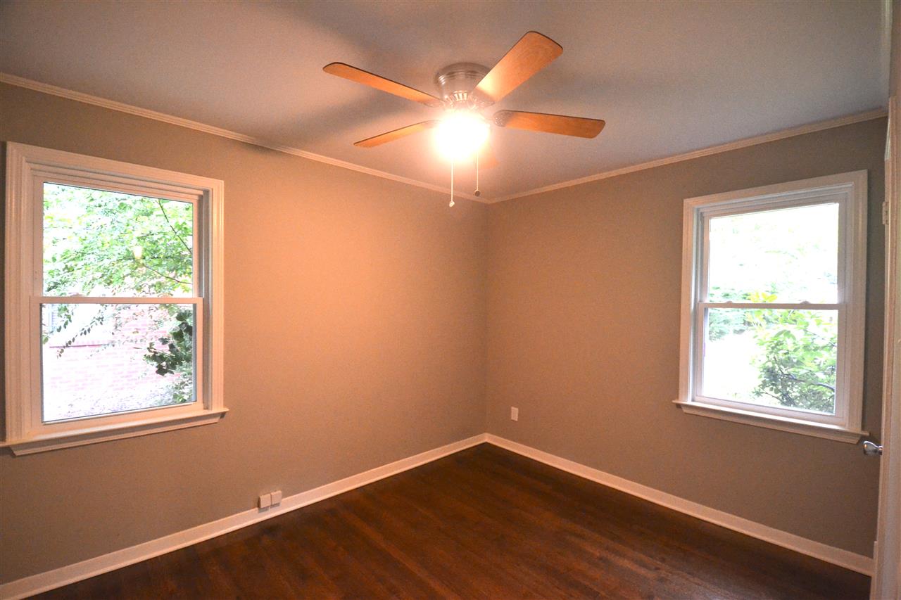 4932 Sea Isle Road Memphis, TN 38117 - Photo 12 of 15