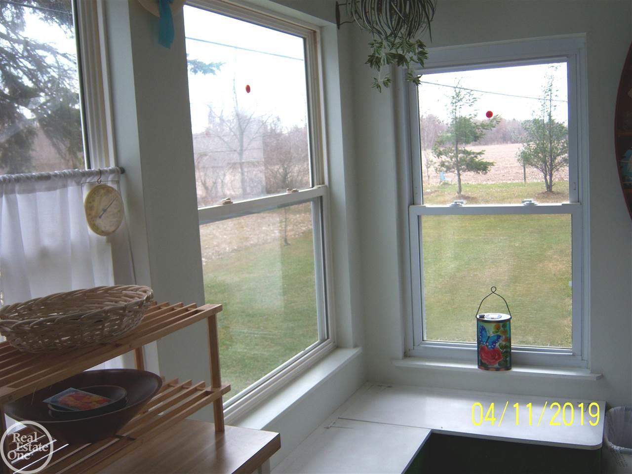 7498 Woodbine Road Lexington, MI 48450 - Photo 8 of 25 31376136-7.JPG