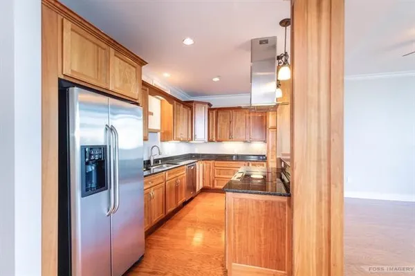 $4,000 | 625 North Segoe Road, Madison, WI 53705