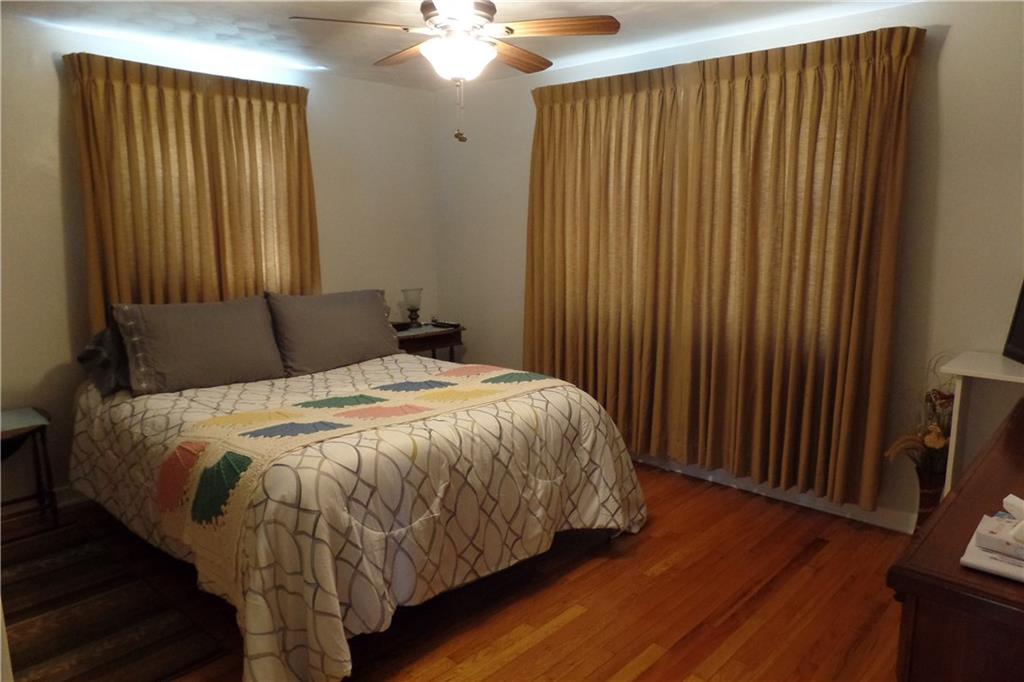 2520 Collins Road Pittsburgh, PA 15235 - Photo 12 of 21 Gallery Image 12