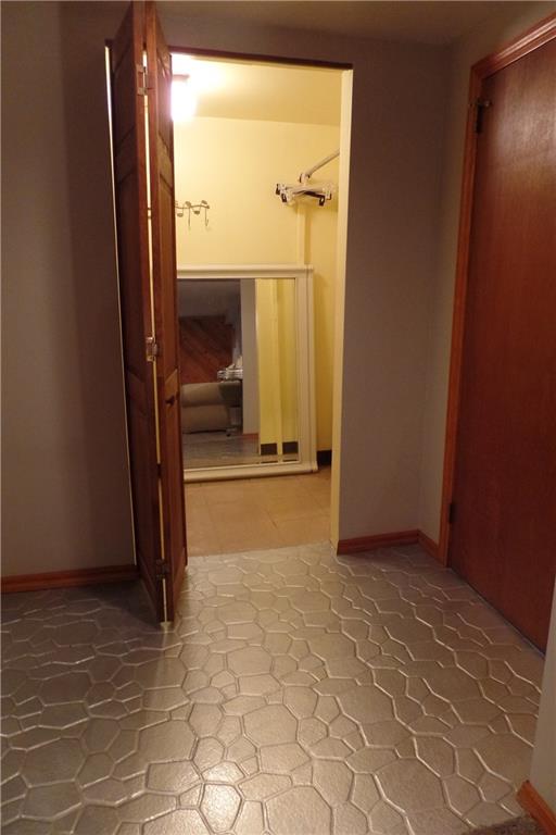 2520 Collins Road Pittsburgh, PA 15235 - Photo 16 of 21 Gallery Image 16