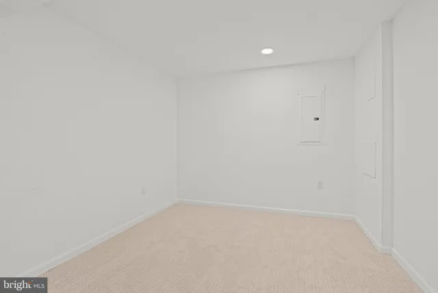 $1,350,000 | 9927 Miles Stone Court, Vienna, VA 22181