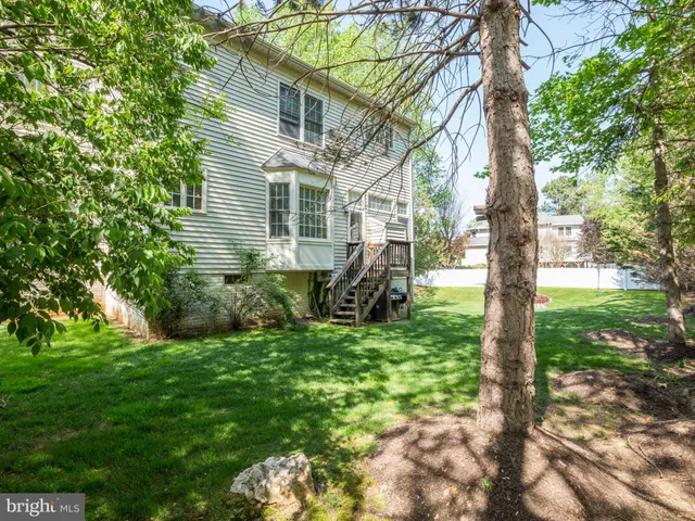 $1,350,000 | 9927 Miles Stone Court, Vienna, VA 22181