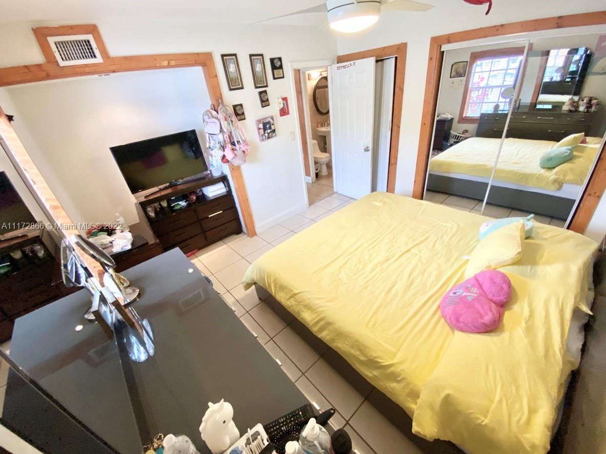 28940 Louisiana Road Homestead, FL 33033 - Photo 11 of 37 Gallery Image 11