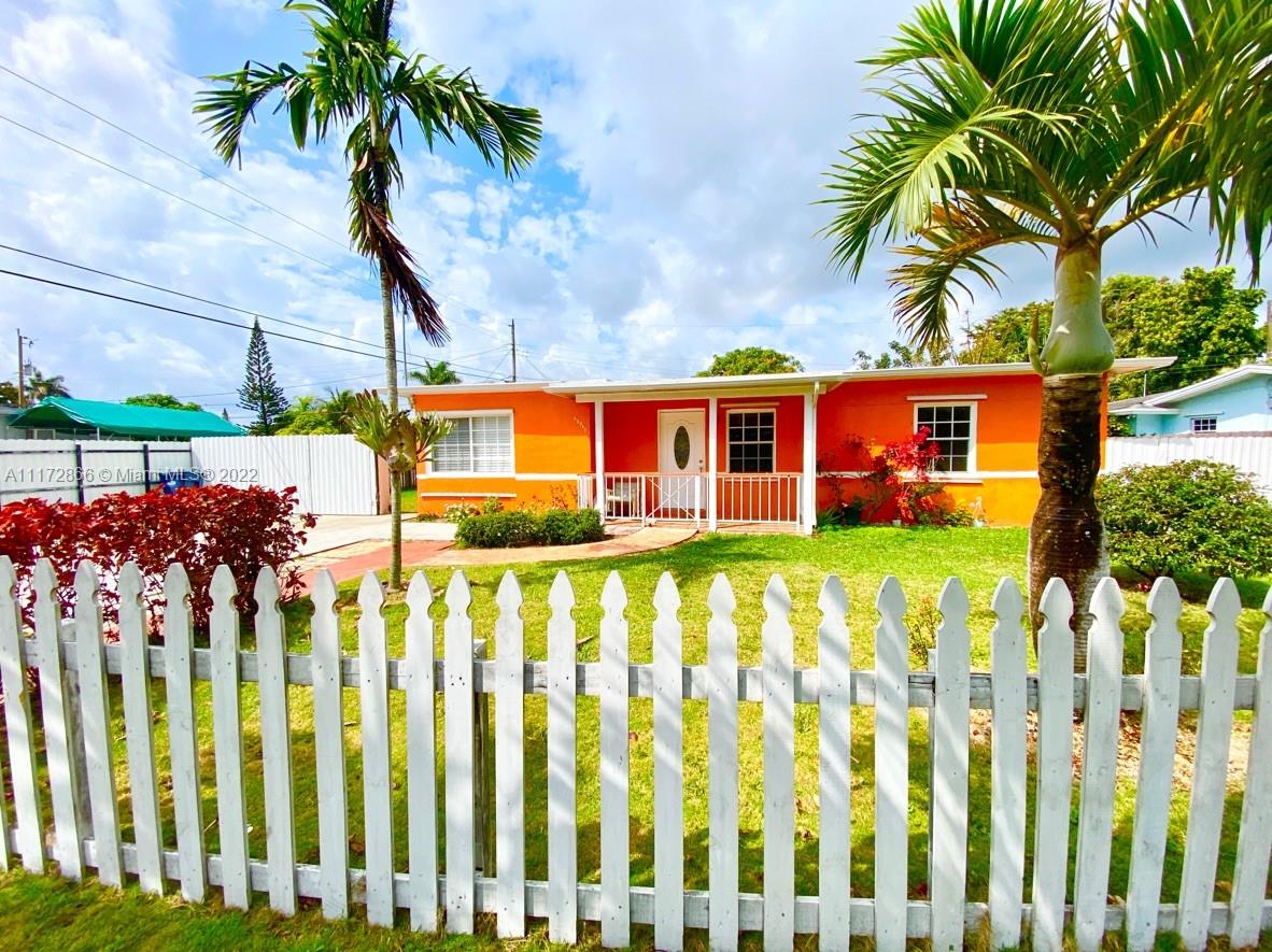 28940 Louisiana Road Homestead, FL 33033 - Photo 4 of 37 Gallery Image 4
