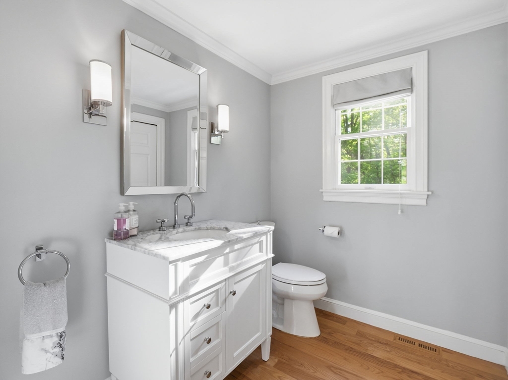 75 Spring Grove Road Andover, MA 01810 - Photo 33 of 37 Gallery Image 33