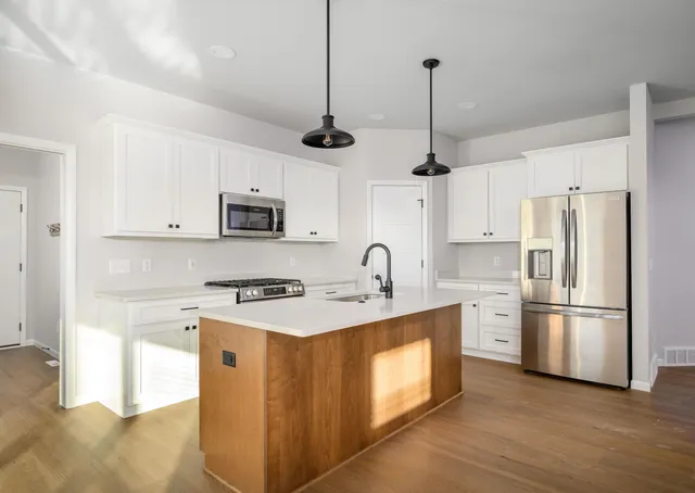 $534,900 | 5942 Rosewood Drive, McFarland, WI 53558