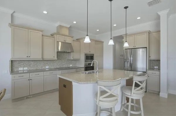 $1,049,000 | 20123 Passagio Drive, Venice, FL 34293