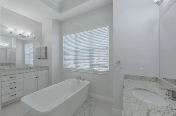 $1,049,000 | 20123 Passagio Drive, Venice, FL 34293
