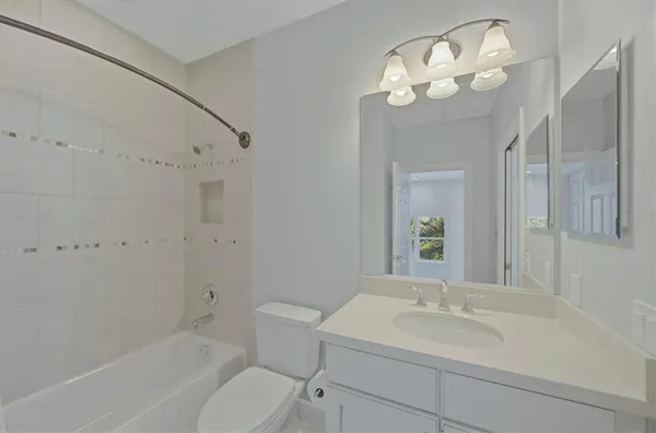 $1,049,000 | 20123 Passagio Drive, Venice, FL 34293
