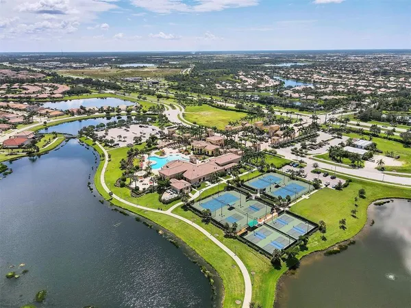 $1,049,000 | 20123 Passagio Drive, Venice, FL 34293