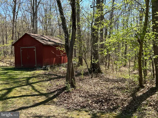 $379,900 | 830 Western Lane, Front Royal, VA 22630
