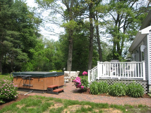 270 Marked Tree Road Holliston, MA 01746 - Photo 6 of 28 Gallery Image 6