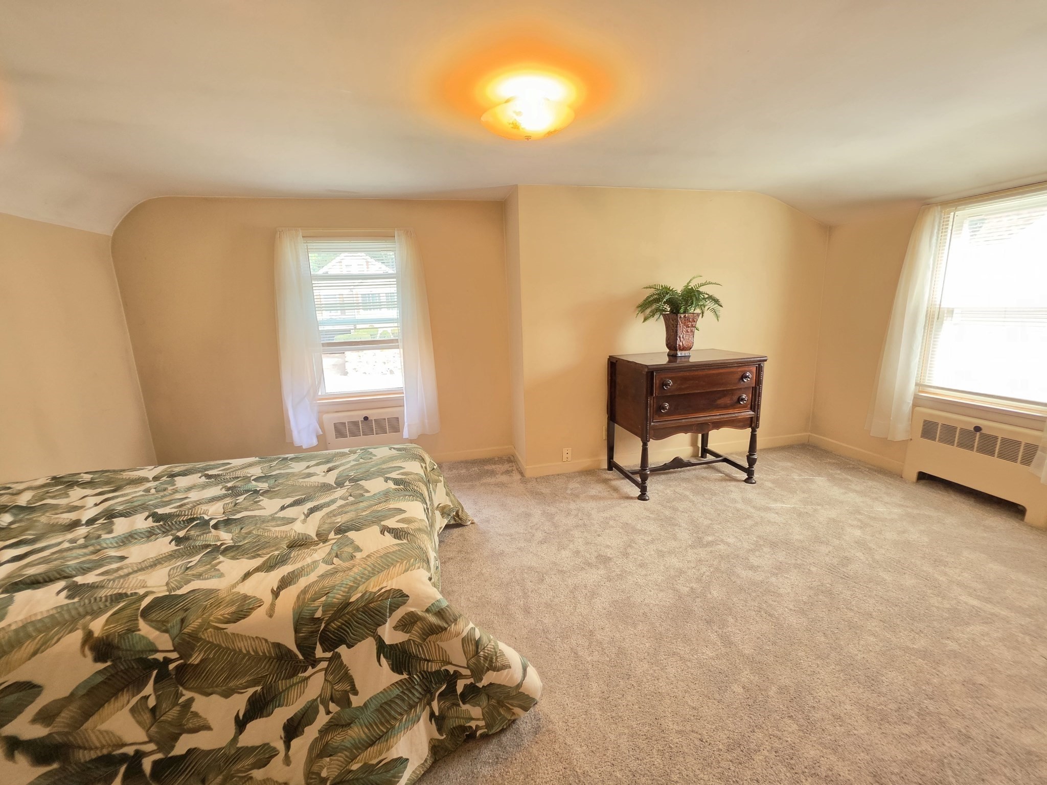4 Edgemere Road Lynn, MA 01904 - Photo 12 of 23 Gallery Image 12