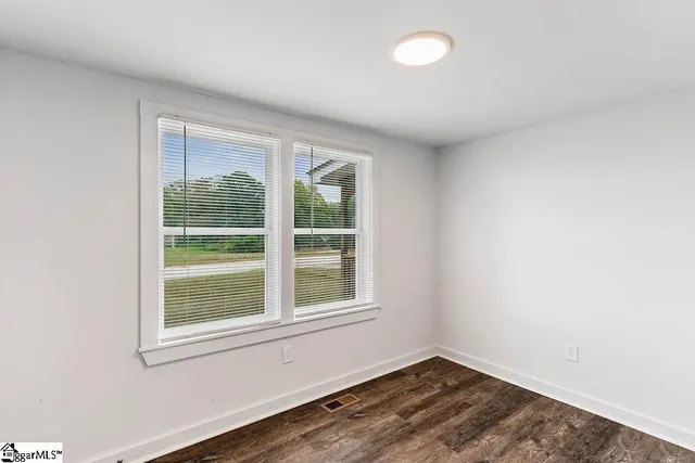 $180,000 | 307 State Rd S-44-90, Union, SC 29379