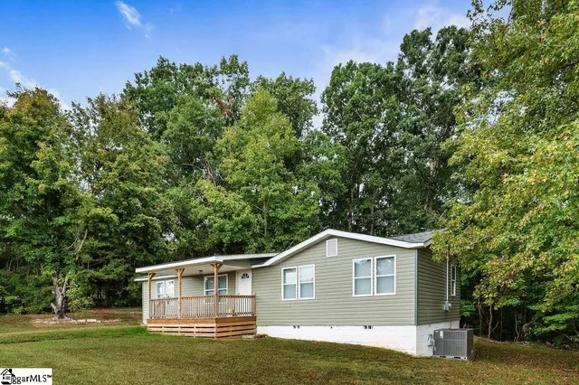 $180,000 | 307 State Rd S-44-90, Union, SC 29379