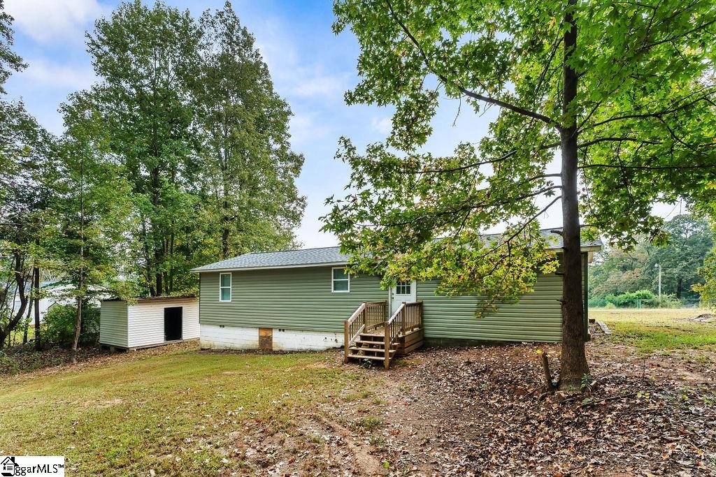 307 State Rd S-44-90 Union, SC 29379 - Photo 6 of 23