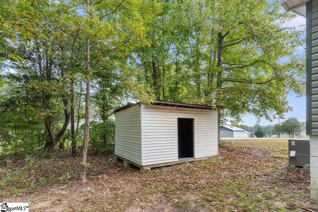 $180,000 | 307 State Rd S-44-90, Union, SC 29379