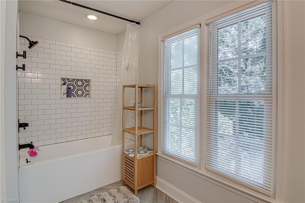 2 Downing Ridge Court Greensboro, NC 27407 - Photo 17 of 31 Gallery Image 17