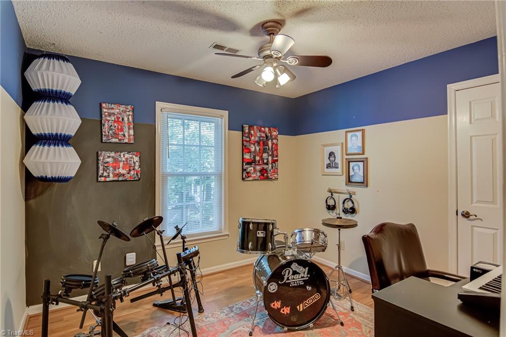 2 Downing Ridge Court Greensboro, NC 27407 - Photo 22 of 31 Gallery Image 22