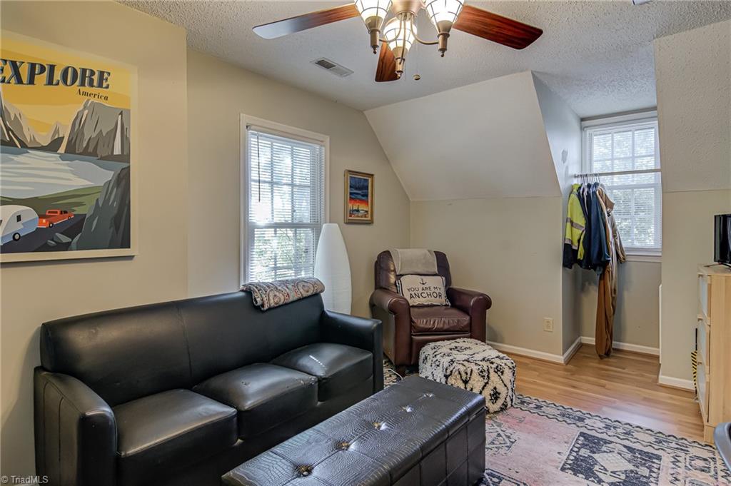 2 Downing Ridge Court Greensboro, NC 27407 - Photo 26 of 31 Gallery Image 26