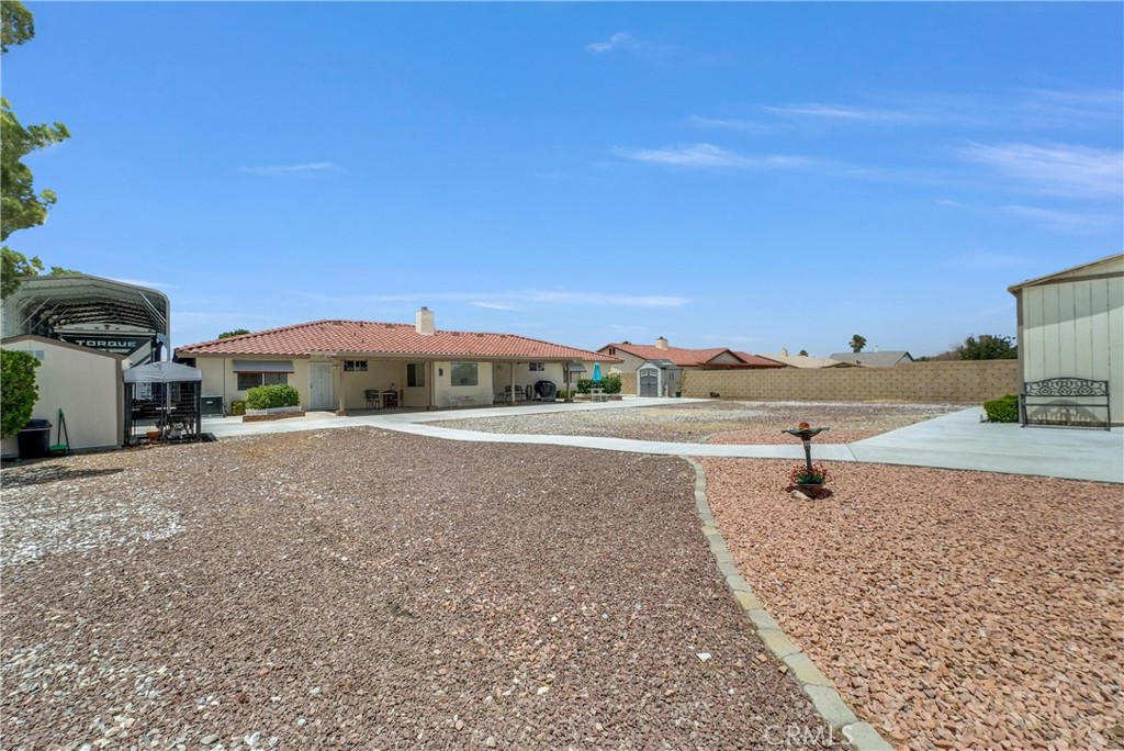 13931 Falling Leaf Road Apple Valley, CA 92307 - Photo 35 of 50