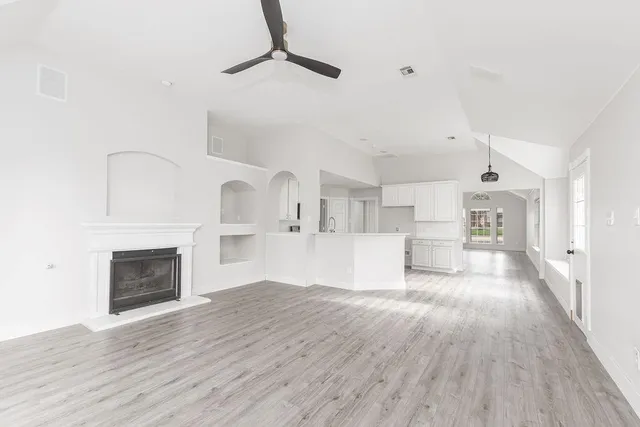 $2,950 | 1925 Crestlake Drive, Rockwall, TX 75087