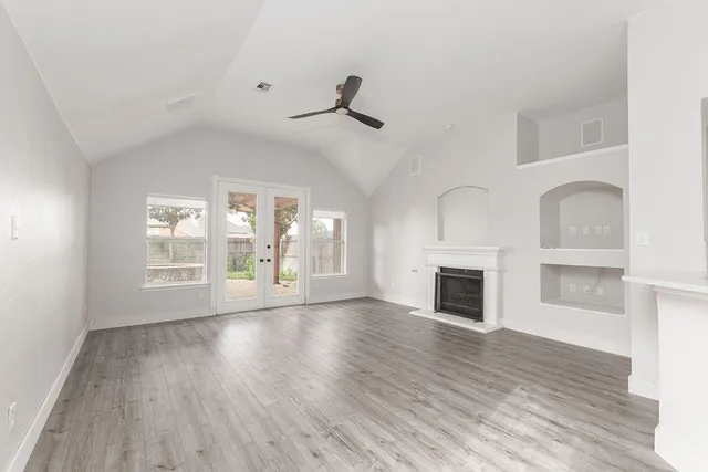 $2,950 | 1925 Crestlake Drive, Rockwall, TX 75087