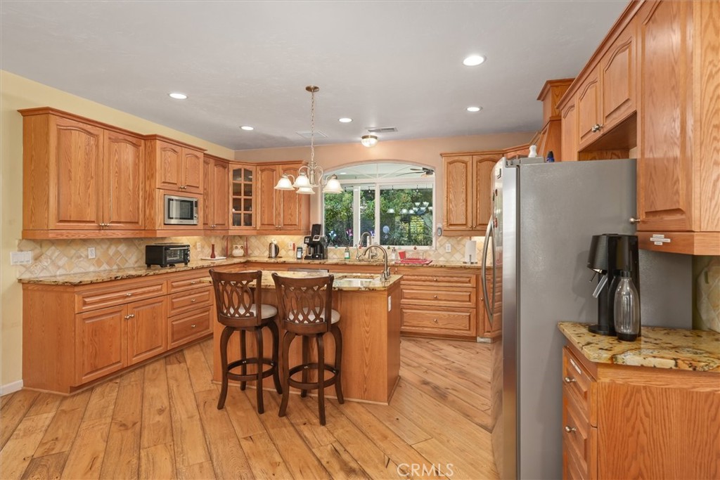 39367 Pine Ridge Road Oakhurst, CA 93644 - Photo 5 of 45