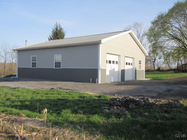 736 Bangor Road Nazareth, PA 18064 - Photo 6 of 22 Gallery Image 6