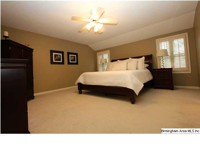 2021 Crossvine Road Birmingham, AL 35244 - Photo 6 of 24