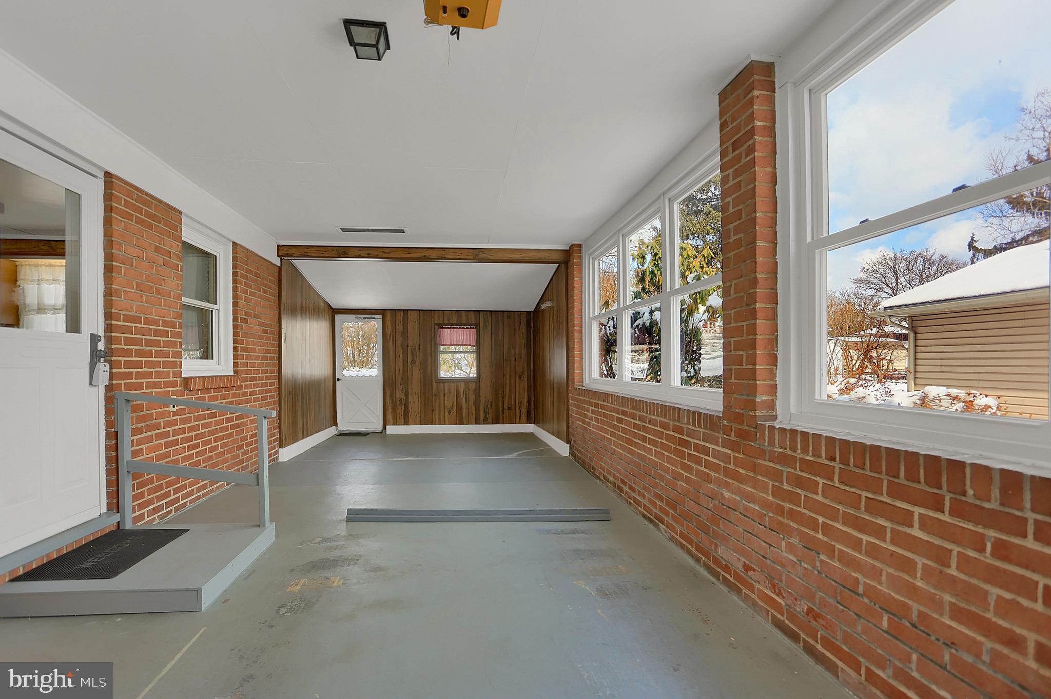 2045 Poplars Road York, PA 17408 - Photo 14 of 34 Gallery Image 14