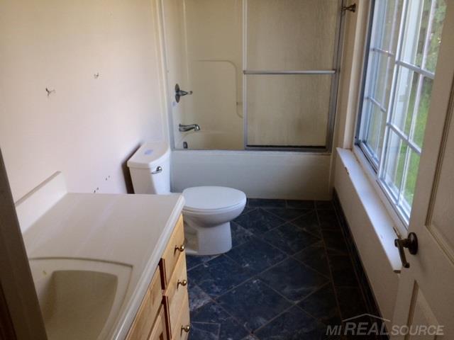 1811 Dryden Road Metamora, MI 48455 - Photo 33 of 53
