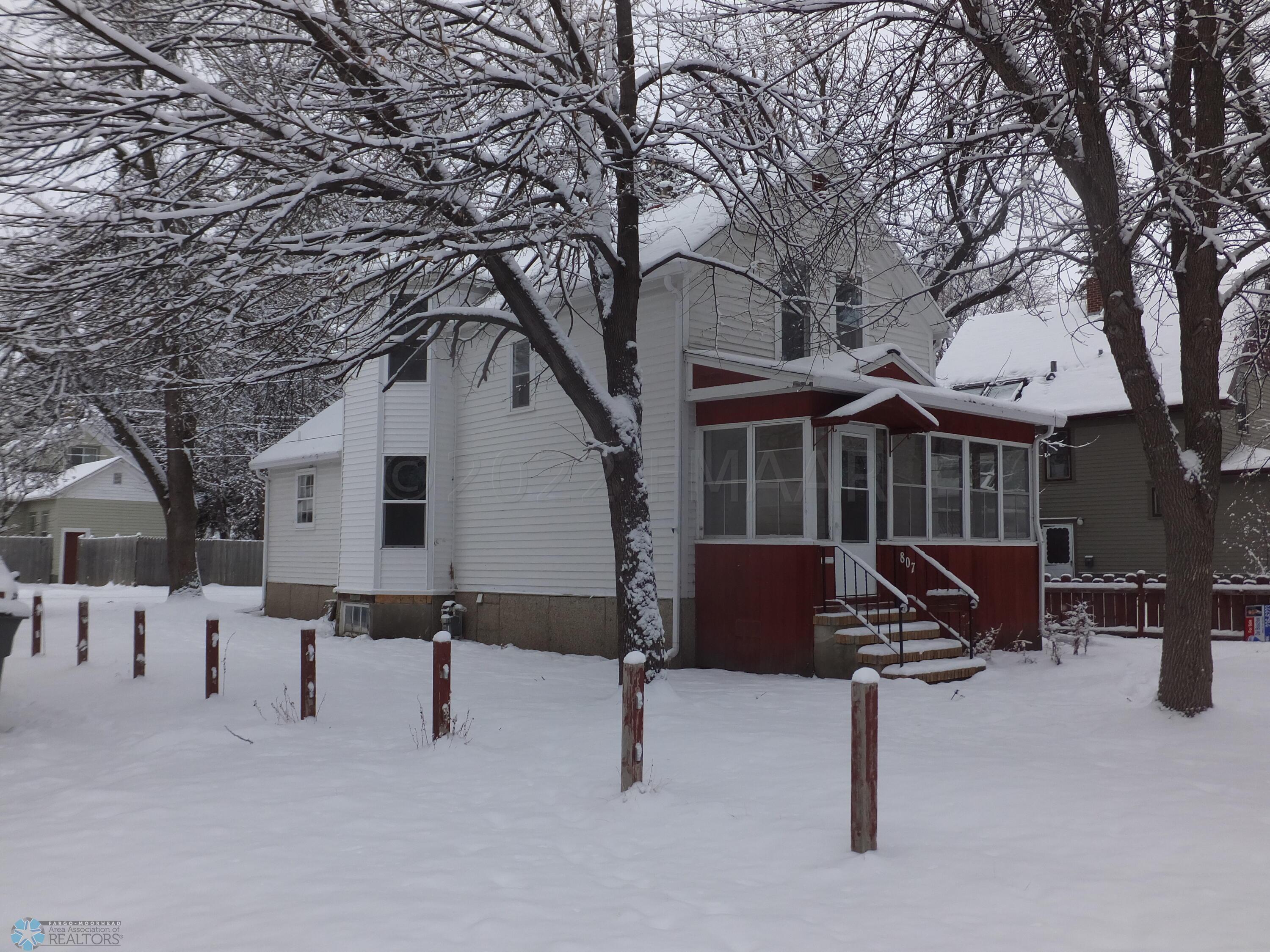 807 5th Street South Moorhead, MN 56560 - Photo 1 of 1