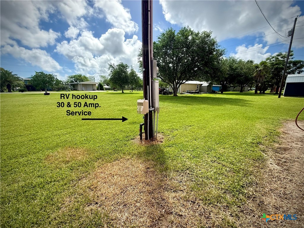 111 Springfield Avenue Port Lavaca, TX 77979 - Photo 30 of 34