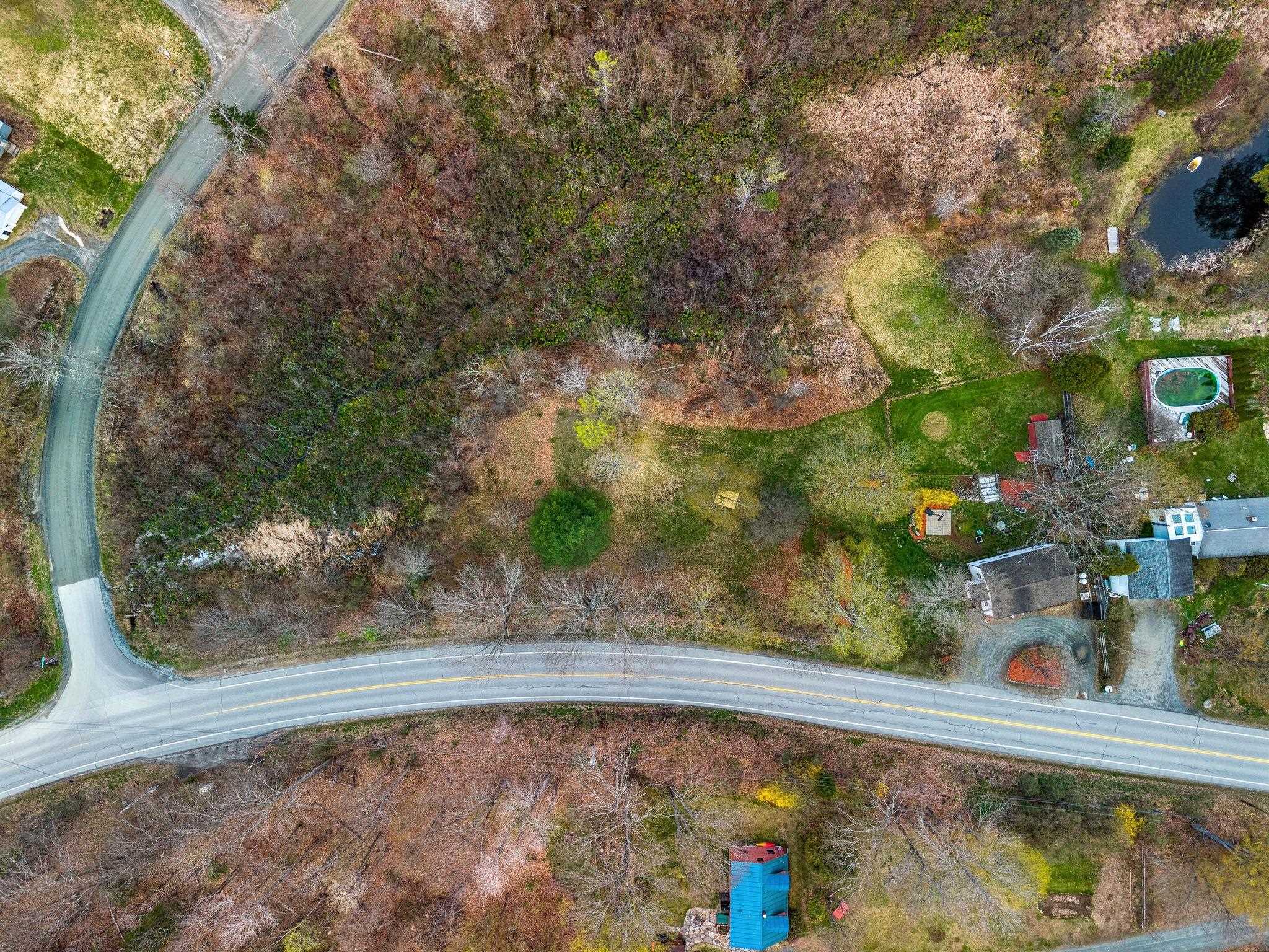 463 Highway 12 Hartland, VT 05048 - Photo 27 of 28