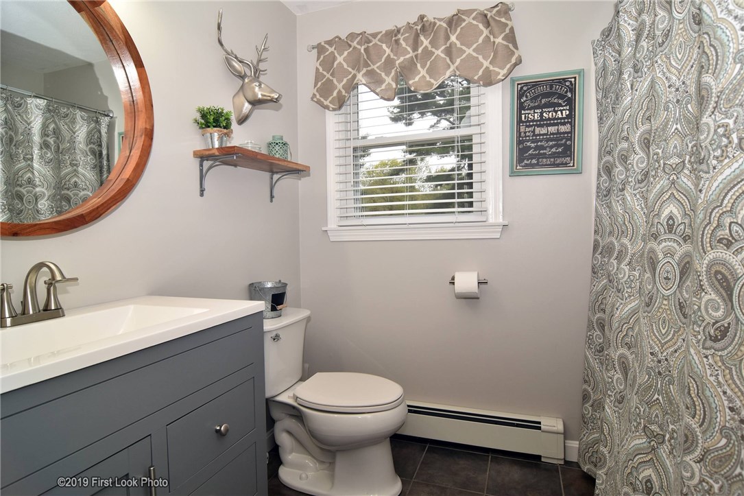 39 Lemis Street Coventry, RI 02816 - Photo 25 of 39