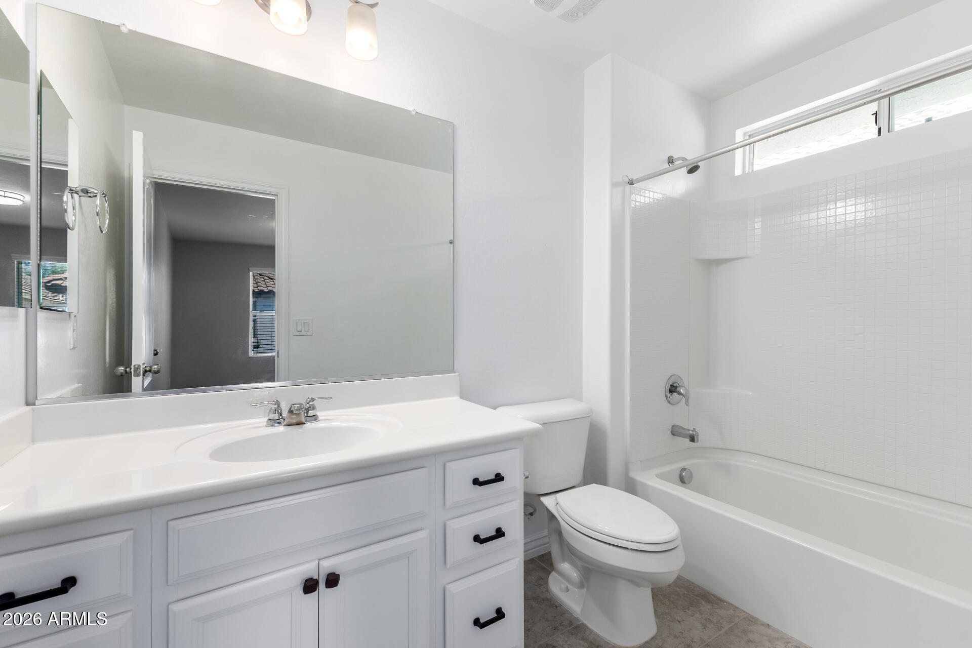 1059 South Reber Avenue Gilbert, AZ 85296 - Photo 14 of 23 33 - Reber