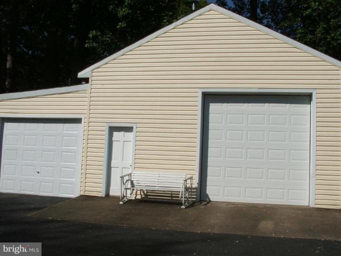 1940 Anderson Road Falls Church, VA 22043 - Photo 3 of 14 Garage 1