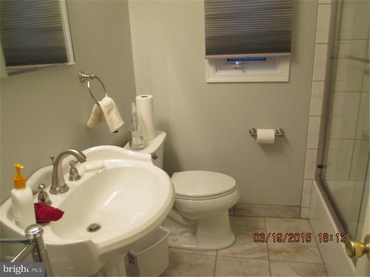 125 Ridgeland Road Wilmington, DE 19803 - Photo 14 of 22 Bathroom