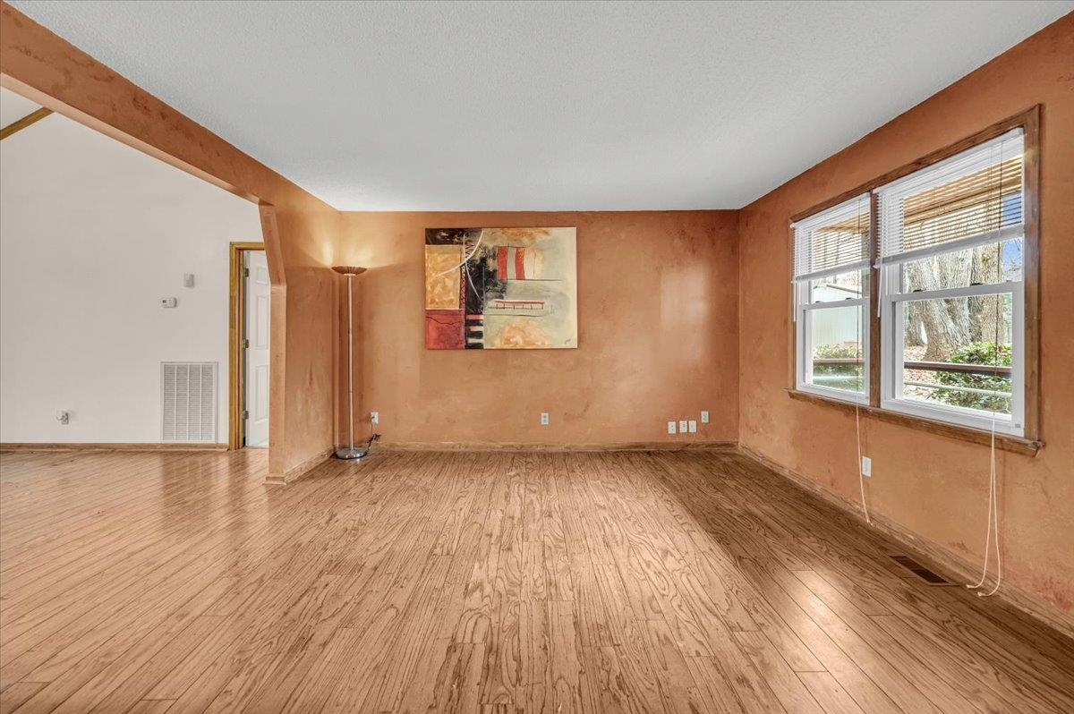 803 Derrick Road Pauline, SC 29374 - Photo 19 of 48