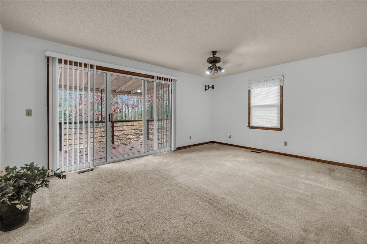 803 Derrick Road Pauline, SC 29374 - Photo 35 of 48