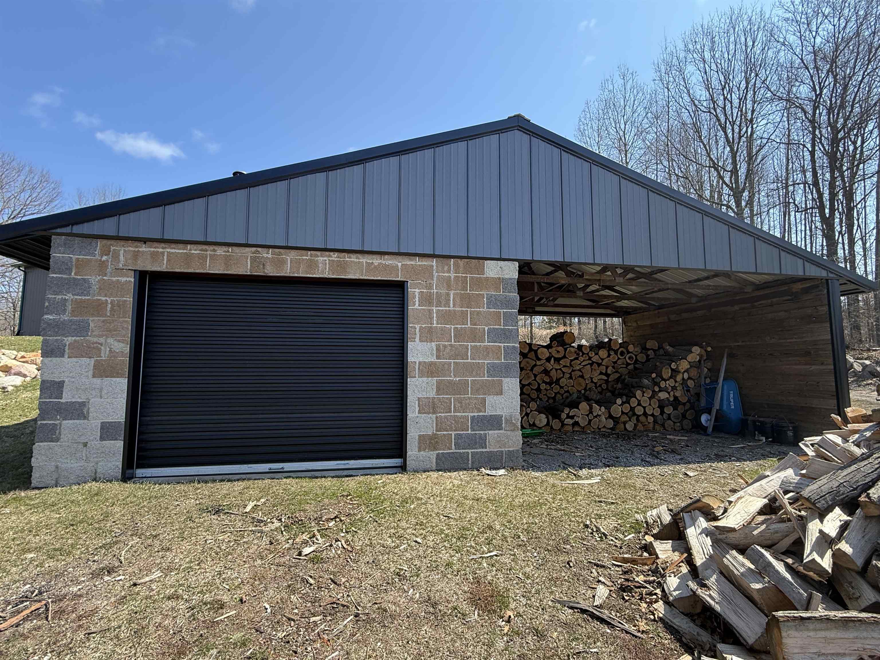 5037 West Battle Road Weidman, MI 48893 - Photo 8 of 28